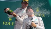 Hamilton gana por estrategia la carrera más entretenida del año