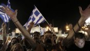 Los griegos rechazan a la Troika en las urnas y el Eurogrupo convoca una cumbre de urgencia para este martes