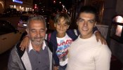El hombre que viaja con el refugiado de la zancadilla a Madrid: "Su preocupación ahora es traer a su mujer y sus otros hijos de Turquía"