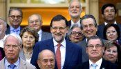 Rajoy saca pecho ante los pensionistas: "Ustedes nos han hecho salir antes de la crisis"