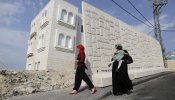 Israel levanta un muro "provisional" en Jerusalén Este