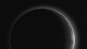 Brumas atmosféricas envuelven Plutón