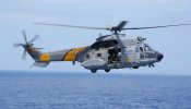 Defensa recupera el helicóptero 'Super Puma' hundido en el Atlántico en el que murieron tres militares