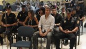 Alberto Garzón y Julio Anguita suscriben un manifiesto en favor de la libertad de Otegi