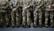 Morenés reorganiza el Ejército saltándose el control parlamentario