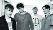 Mueren al caer con su coche por un puente los miembros del grupo británico Viola Beach