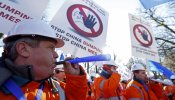 Trabajadores y empresas se manifiestan en Bruselas contra el 'dumping' chino del acero