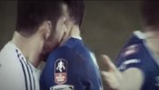 Diego Costa la vuelve a liar: lanza un mordisco al cuello de un rival y escupe a los pies del árbitro