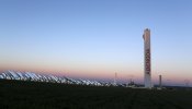 Abengoa se reúne este martes con los sindicatos para explicar el acuerdo con sus acreedores