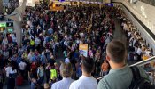 Bloqueado el aeropuerto de Frankfurt al saltar las alarmas por un pasajero que se saltó un control de seguridad