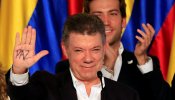El Nobel de la paz premia al presidente de Colombia, Juan Manuel Santos, e ignora al líder de las FARC