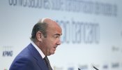 Guindos promete a la UE hacer más recortes "si algo va mal"