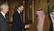 El rey reanuda su agenda internacional con un viaje de negocios a Arabia Saudí