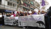 Cerca de mil personas piden la dimisión del alcalde de Alcorcón tras sus insultos contra las feministas