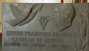 Denunciados dos alcaldes por mantener los nombres franquistas de los pueblos que gobiernan