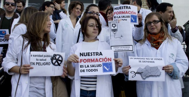 Sanidad obligará a pedir consentimiento a los pacientes para que participen estudiantes