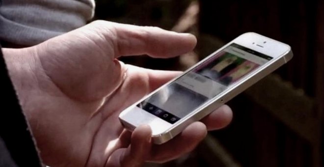 AXA se convierte en la primera empresa en reconocer el derecho a desconectar el móvil fuera del trabajo