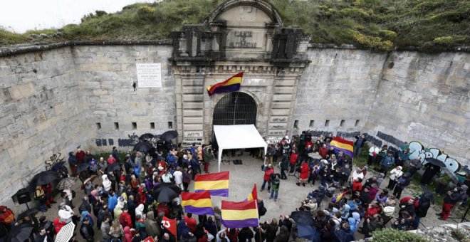 Aparece la fosa común de la mayor fuga de presos de la historia de España