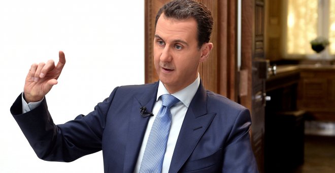 Al Asad acusa a EEUU de "inventar" el ataque químico para justificar su bombardeo