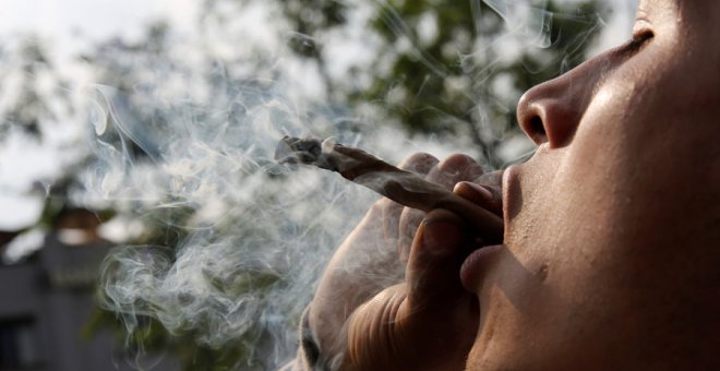 Crece el consumo de cannabis en España y se estanca el de tabaco