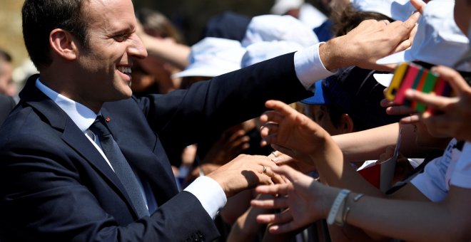 Macron arrasa en las legislativas francesas