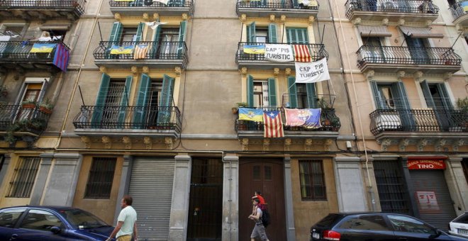 La indefensió de la ciutat davant la lògica depredadora d'Airbnb