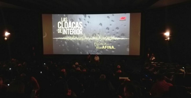 Gran expectación en Madrid en el estreno del documental 'Las Cloacas de Interior'