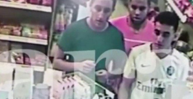 La cámara de una gasolinera grabó las últimas imágenes de tres de los terroristas de Cambrils