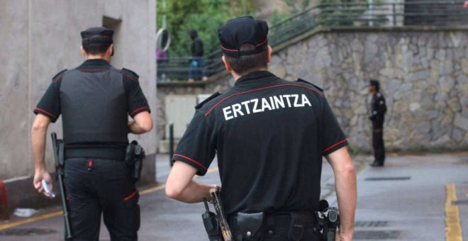 Detenido en Bilbao el propietario de un bar por presuntos abusos sexuales a cinco jóvenes a las que ofreció ser camareras