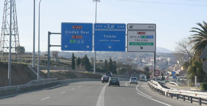 Detienen a un hombre por circular a 240 kilómetros por hora en la A-40 de Toledo