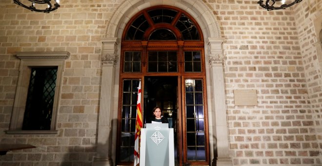 Colau demana a Puigdemont i Rajoy que no prenguin decisions irreversibles