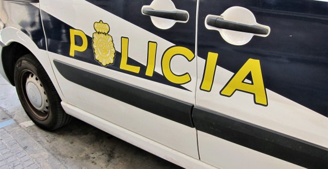 Detenido un hombre por intentar estrangular a su mujer en una casa de Sant Antoni (Ibiza)