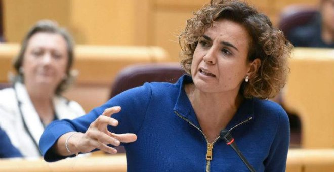 Es mentira que los partidos tengan la obligación de integrarse en un grupo de la UE, como afirma Dolors Montserrat