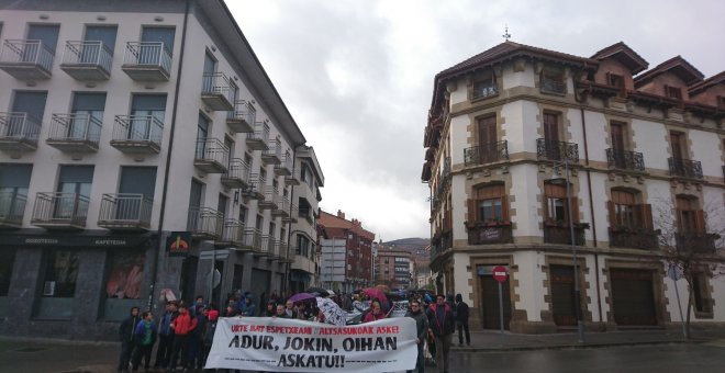 Altsasu clama justicia: “Nuestros hijos no son terroristas”