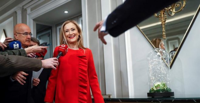 Cifuentes destina 600.000 euros contra la violencia de género a una "partida fantasma"