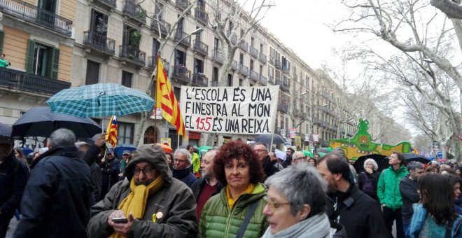 Marea verde en las calles de Barcelona para defender el modelo de escuela catalana