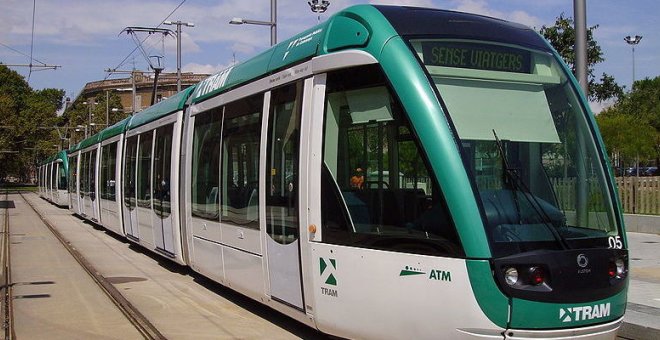 Barcelona posa la directa per completar les obres de la connexió del tramvia