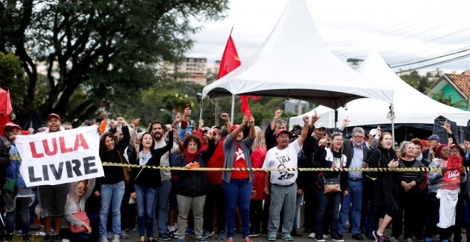 La Policía refuerza la seguridad en el campamento pro-Lula tras un ataque a tiros