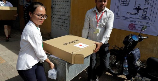 Cierran las urnas en Camboya con el actual primer ministro como principal favorito