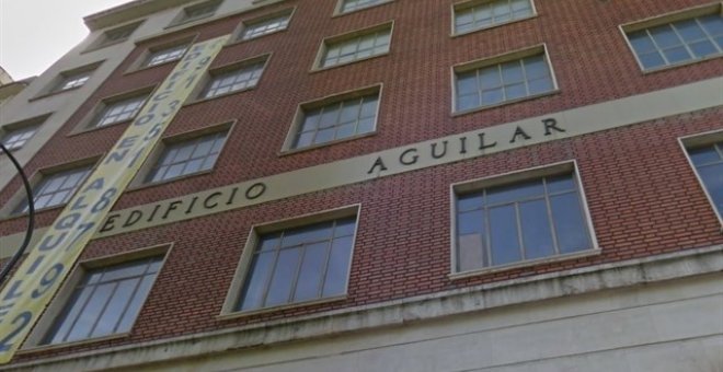 La Policía desaloja a los neonazis de Hogar Social Madrid del antiguo Edificio Aguilar