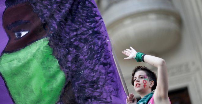 Alberto Fernández anuncia un proyecto de ley para despenalizar el aborto en Argentina