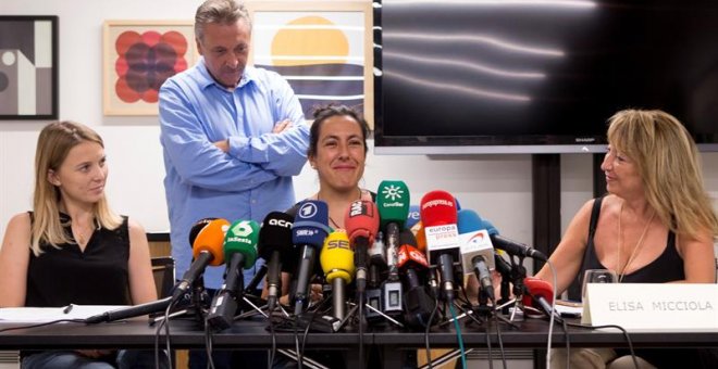 Las víctimas de los ataques terroristas de Catalunya denuncian el olvido y exigen a los políticos que no manipulen su dolor