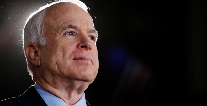 Muere el senador republicano John McCain, excandidato presidencial en 2008