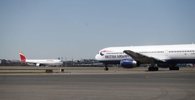 Se busca el dueño de un avión abandonado en el aeropuerto de Barajas