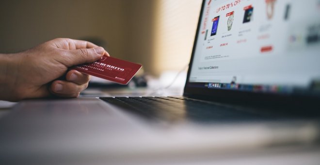 Megaestafa para el 'Black Friday': detectan "miles" de páginas web falsas de marcas famosas con descuentos de hasta el 90%