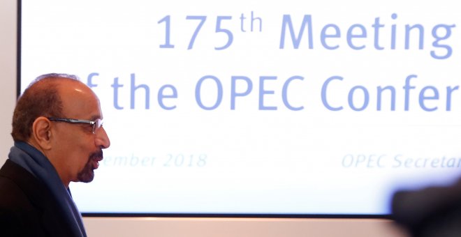 La OPEP supedita a Rusia el eventual recorte de producción y pospone su decisión definitiva