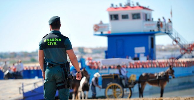 Juzgan a un guardia civil por abusar de su cargo para acostarse con una prostituta a la que asistió por violencia de género