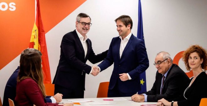 Ciudadanos y UPyD firman un pacto de colaboración para las elecciones