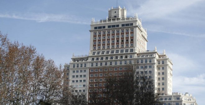 El hotel del Edificio España comienza a funcionar