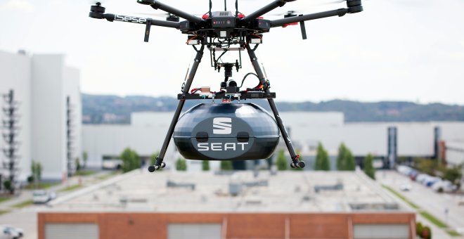 La indefinició normativa frena el creixement empresarial del sector dels drons